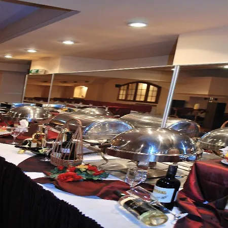 Royal فندق كونستانتا