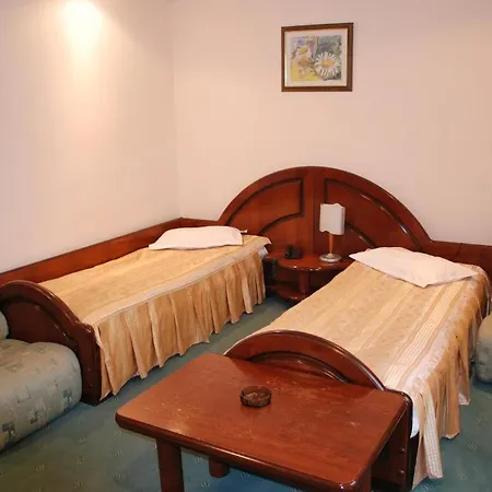 Royal Hotel