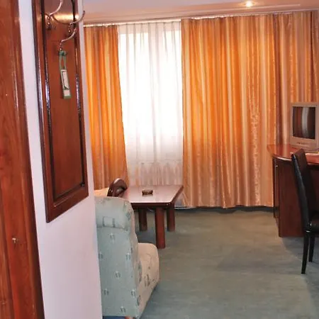 Royal Hotel