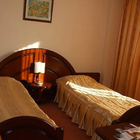 Royal Hotel 4*