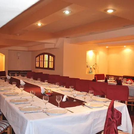 Royal Готель 4*