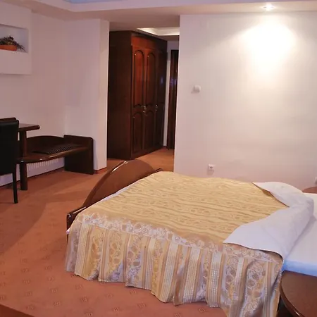 Royal Констанца