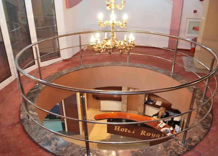 Hotel Royal 4*